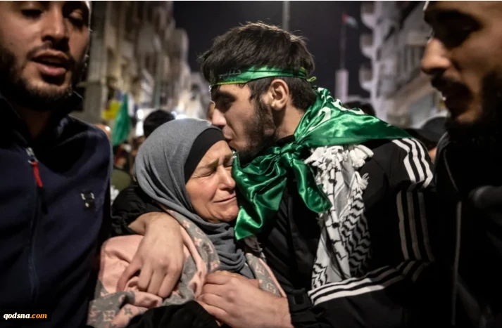 یک رسانه عبری:

توافق آتش بس در غزه سبب تقویت حضور حماس در کرانه باختری خواهد شد 2
