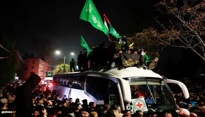 تحرير 90 أسيراً فلسطينياً في أول أيام التبادل.. والاحتفالات تعم الضفة الغربية 2