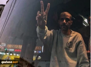 در چارچوب سومین دور قرارداد "طوفان آزادگان"/

آزادی110 اسیر فلسطینی پس از چند ساعت کارشکنی اشغالگران/ استقبال هزاران نفری در رام الله از آزادگان