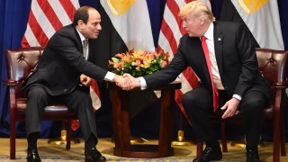 عبدالباری عطوان تحلیل کرد؛

توطئه تدارک دیده شده در واشنگتن/ آیا السیسی با پشتوانه ارتش مصر «نه بزرگ» را خواهد گفت؟