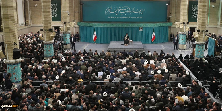 قائد الثورة الاسلامية يستقبل أهالي محافظة آذربايجان الشرقية  2