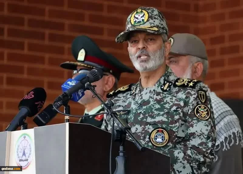 فرمانده کل ارتش: از جنگ استقبال نمی‌کنیم، اما با قدرت از ایران دفاع می‌کنیم  2