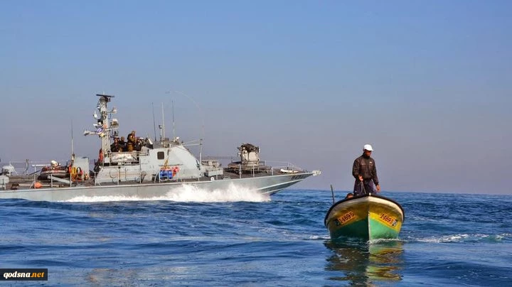 Zionist troops martyred Palestinian fisherman