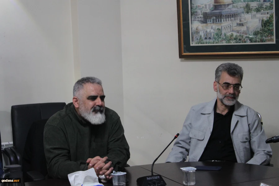 خالد قدومی در نشست تخصصی راهبرد های جدید رژیم صهیونیستی و  ضرورت مقابله با آن با حضور کارشناسان و اصحاب رسانه در دفتر جمعیت دفاع از ملت فلسطین: 7