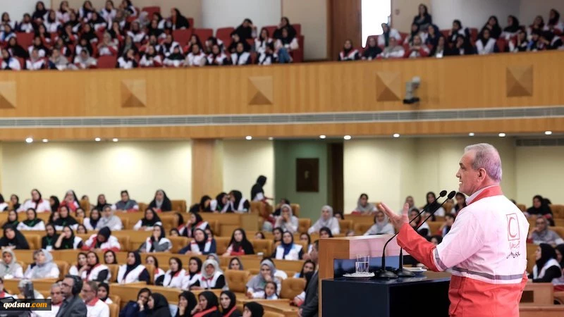 انتقاد رئیس جمهور از سکوت مجامع بین‌المللی در برابر جنایات رژیم صهیونیستی ؛ پزشکیان: مدعیان حقوق بشر در عمل درنده‌اند 2