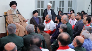 IR Leader: Iran duty-bound to stand against oppressive regimes