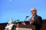 خلال مؤتمر دبلوماسية المقاومة وتكريم شهداء الخدمة؛

بزشكيان: مواجهة الظلم واجب على المسلمين/ الشهيد رئيسي كان مديراً لا يعرف الكلل 2
