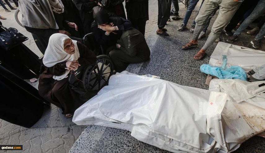 مجزرة جديدة في مخيم البريج.. استشهاد 23 فلسطينيا في قصف للاحتلال  2