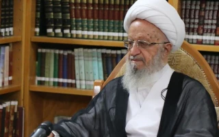 آیت الله مکارم شیرازی: طومار جرثومه فساد به دست مومنان درهم پیچیده خواهد شد