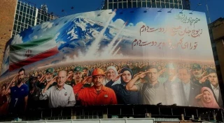 رونمایی از دیوارنگاره «منم سرباز ایرانی»
