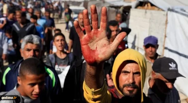 شهادت 30 فلسطینی دیگر در نوار غزه/ صهیونیستها بار دیگر شهروندان گرسنه را قتل عام کردند/ اعتراف نظامیان صهیونیست به کشتار عمدی فلسطینیان در صف انتظار کمکها 3