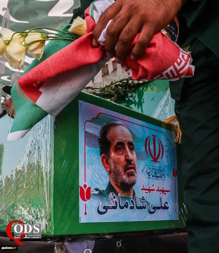 Iranians hold grand funeral for martyrs of Israeli-US aggression  7