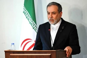 عراقچی: برنامه هسته‌ای ایران به افتخار و عزت ملی تبدیل شده است