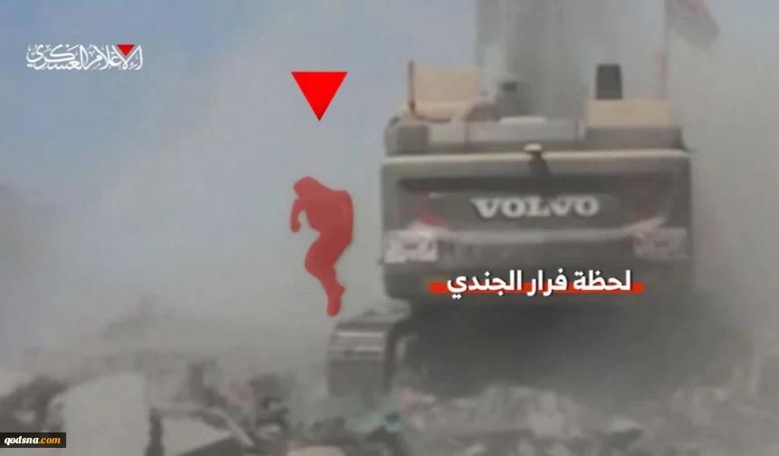 كاميرات القسام تفضح رواية جيش الاحتلال..جنديكم لم يقاوم بل هرب 2