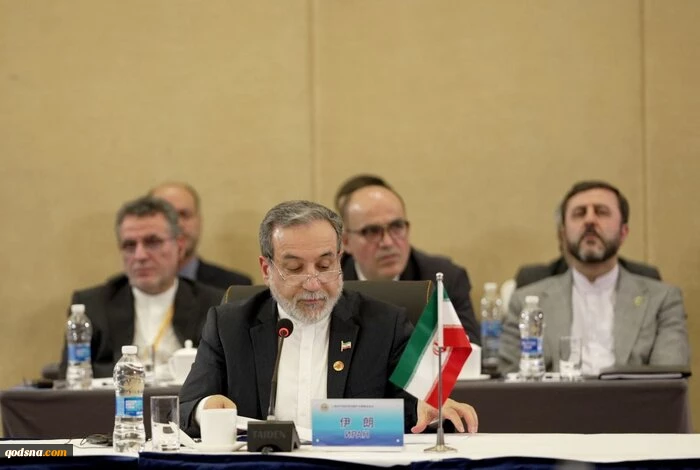 سخنرانی وزیر خارجه ایران در نشست شورای وزیران امور خارجهٔ سازمان همکاری شانگهای؛
عراقچی: شانگهای می‌تواند نقش مرکزی در مقابله با تروریسم دولتی و تجاوز نظامی داشته باشد 2