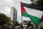 متظاهرون مؤيدون لفلسطين يجتمعون امام مبني الامم المتحدة في نيويورك