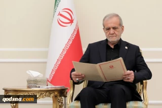 در آیین دریافت استوارنامه سفرای جدید ۹ کشور؛

رئیس جمهور: جنایات در غزه مقابل چشم کسانی انجام می‌شود که خود را مدعی حقوق بشر و  دمکراسی معرفی می‌کنند