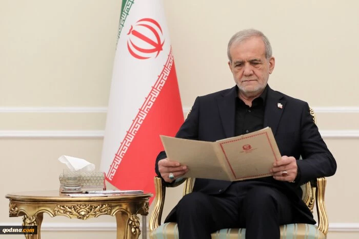 در آیین دریافت استوارنامه سفرای جدید ۹ کشور؛
رئیس جمهور: ایران به دنبال توسعه روابط و همکاری ها با همه کشورهای جهان است 2