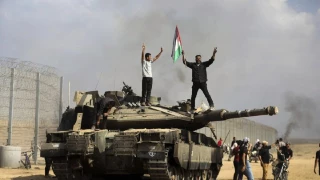 بیانیه گروه‌های مقاومت فلسطین:

نبرد غزه، نبرد همه آزادگان جهان علیه صهیونیسم است/ همه باید برای شکستن محاصره بسیج شوند