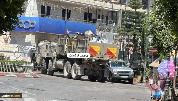 مداهمات محال صرافة..قوات الاحتلال تنسحب من رام الله  2