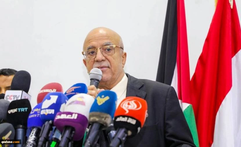 در بیانیه ریاست جمهوری یمن اعلام شد: 

شهادت نخست وزیر یمن در حمله روز گذشته رژیم صهیونیستی
 2