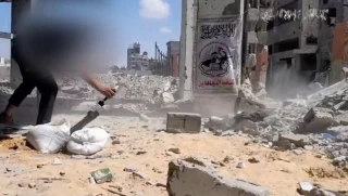 المقاومة تستهدف جنود وآليات الاحتلال في حي الزيتون بمدينة غزة