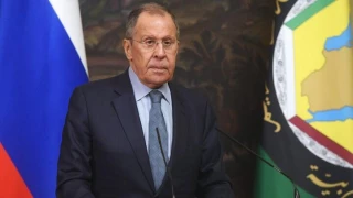لاوروف: هدف اسرائیل تضعیف احتمال تشکیل یک کشور فلسطینی است
لاوروف: هدف اسرائیل تضعیف احتمال تشکیل یک کشور فلسطینی است