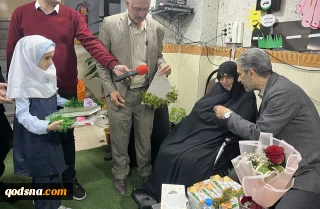 پیام فرزند امام خمینی(ره) برای آغاز سال تحصیلی جدید رنگ مقاومت گرفت

ما در کنار مظلومان ایستاده‌ایم و در برابر ستمگران مقاومت می‌کنیم