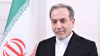 Iran’s FM wishes Jews a happy new year, blasts Netanyahu for ‘tarnishing image of Judaism’