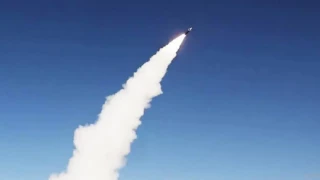 Yemeni ballistic missile hits several sensitive Israeli targets