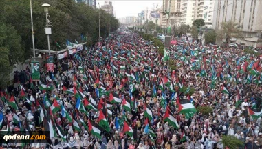 راهپیمایی هزاران نفری در کراچی در آستانه سالگرد جنگ غزه