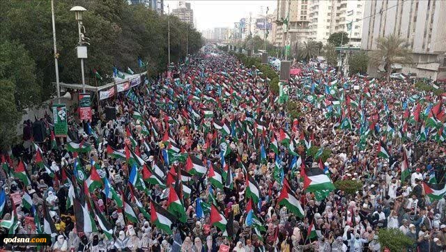 راهپیمایی هزاران نفری در کراچی در آستانه سالگرد جنگ غزه 2