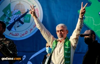حماس در سالگرد شهادت یحیی سنوار: 

شعله «طوفان الاقصی» همواره افروخته خواهد ماند/ پرچم هرگز بر زمین نخواهد افتاد/  دشمن در تحقق اهداف تجاوزکارانه‌اش در سرزمین غزه ناکام ماند