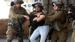 الضفة الغربية: الاحتلال يعتقل أكثر من 40 فلسطينياً وهجوم لمستوطنين شرق رام الله