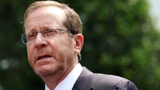 هرتزوگ: اسرائیل در لبه پرتگاه است