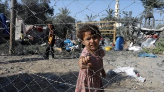 المتحدث باسم اليونيسف لــ قدسنا:

حرب غزة سببت أضراراً نفسية شبه شاملة للأطفال / على العالم أن يتحد لدعم أطفال غزة / إسرائيل يجب أن توقف فوراً هجماتها على المدارس والمستشفيات