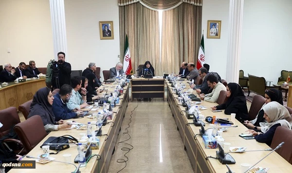 معاون دبیر ستاد حقوق بشر:
هدف قرار دادن عمدی غیرنظامیان و تأسیسات درمانی و امدادی مصداق جنایت جنگی است 2