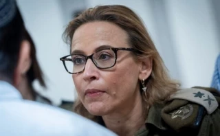 إعلام إسرائيلي: المدعية العسكرية المشبته بها في فضيحة "سديه تيمان" تتعرض لجرعة أدوية زائدة