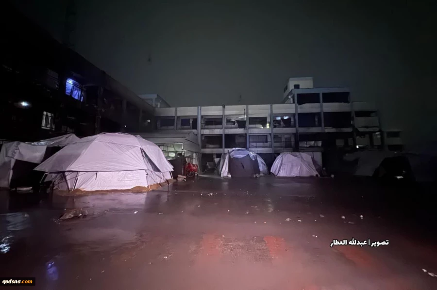 سیل و باران شدید، خیمه‌های آوارگان فلسطینی را در خان یونس در جنوب نوار غزه در خود فرو برد 4