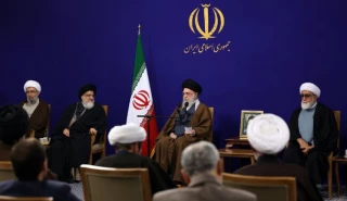 قائد الثورة الإسلامية: آية الله ميلاني هو أحد أركان النهضة الإسلامية