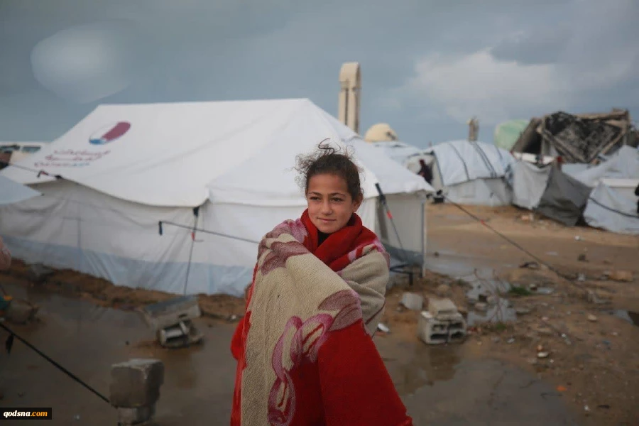 شبکه سازمان‌های مردم‌نهاد فلسطینی: با نزدیک شدن طوفان فعلی، ۹۰۰ هزار آواره در چادرهای مخروبه در نوار غزه زندگی می‌کنند  3