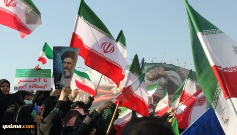 مسيرات شعبية كبرى في طهران ضد أعمال الشغب والمخربين