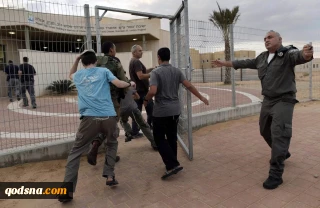 پناهگاه‌ها در اراضی اشغالی بازگشایی شد