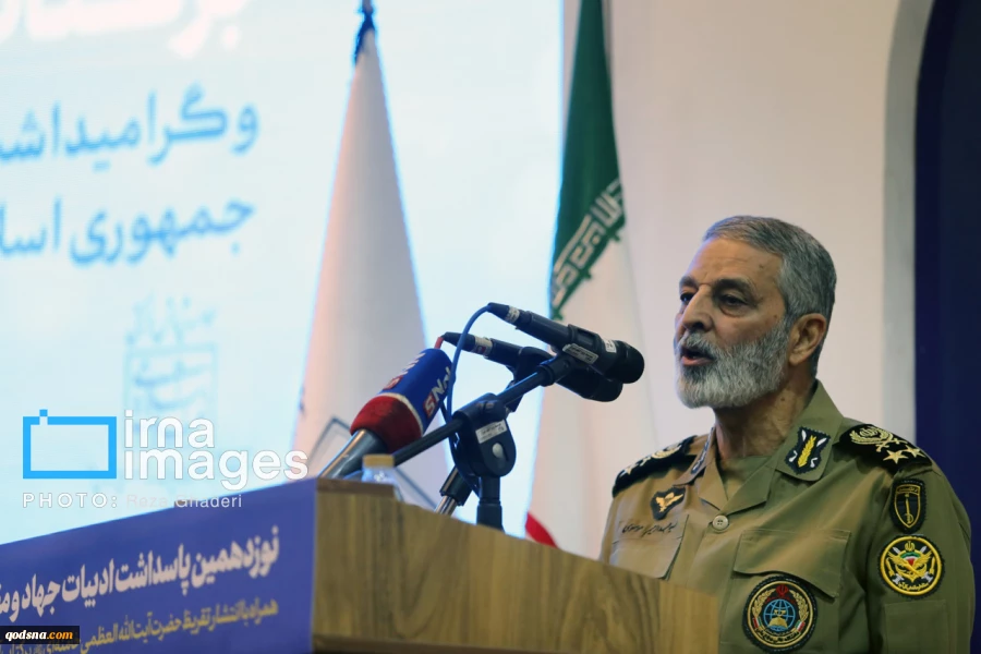 رئيس الأركان الإيرانية: إمبراطورية العدو الإعلامية تشوه الحقائق 2