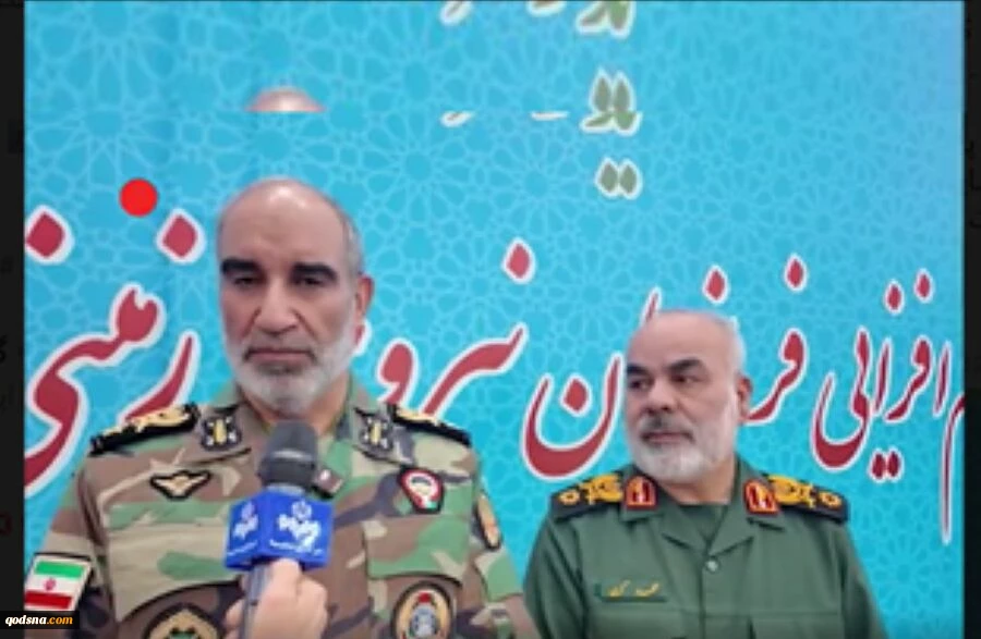 در جلسه هم‌افزایی عنوان شد؛

تاکید فرماندهان نیروی زمینی ارتش و سپاه بر وحدت نیروهای مسلح در مقابله با دشمنان 2