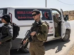 الاحتلال يقتل شاباً بالرصاص داخل مركبته شمال رام الله