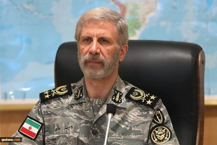 اللواء حاتمي: نرصد تحركات العدو وايدينا على الزناد 2