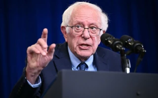 سندرز:ترامپ میلیاردهادلارسلاح به اسرائیل می‌فرستد