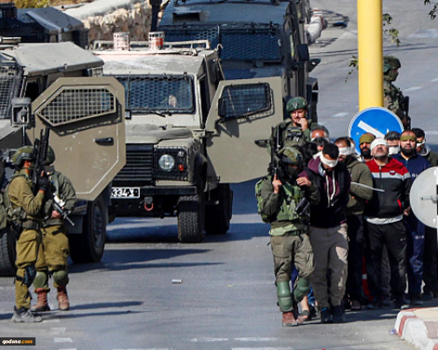 حملة اقتحامات واعتقالات واسعة بالضفة تطال العشرات 2