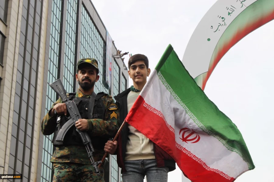 راهپیمایی پرشکوه یوم الله 22 بهمن از قاب دوربین خبرگزاری قدس ( قسمت 2 ) 8